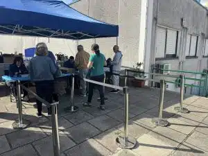 Salerno, il centro mobile di raccolta raggiunge 5mila cittadini: 64mila kit distribuiti in 19 tappe