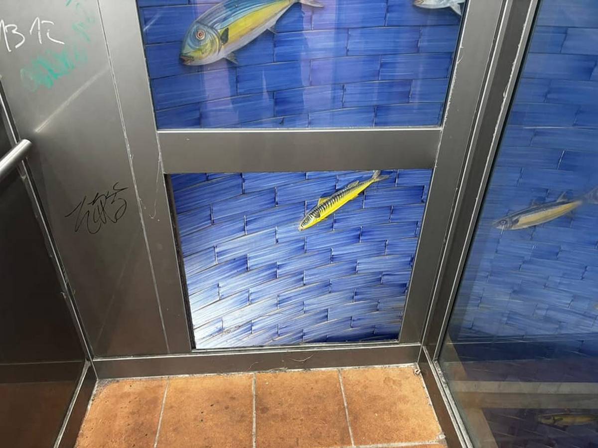 vandalizzato ascensore vietri sul mare