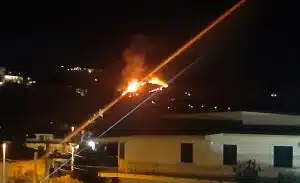 Agropoli, maxi incendio in località Moio: paura tra i residenti