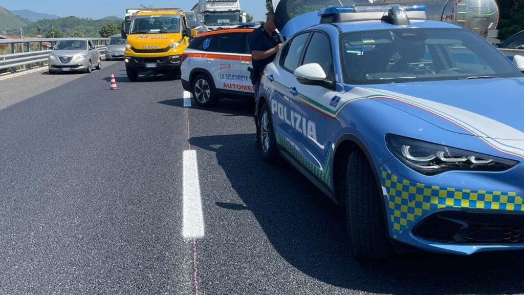 incidente raccordo salerno avellino oggi 26 giugno