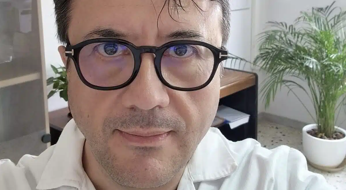Angri, il dottor Francesco Ferrigno tra i migliori medici al mondo: nuovo riconoscimento ai MioDottore Awards 2025