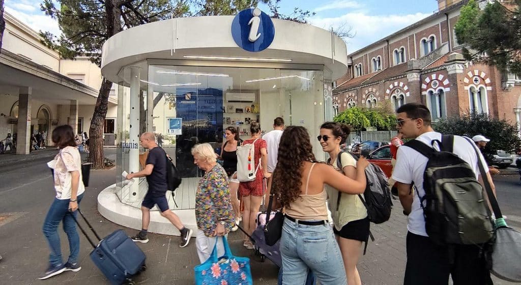 salerno occupazione crescita 2025