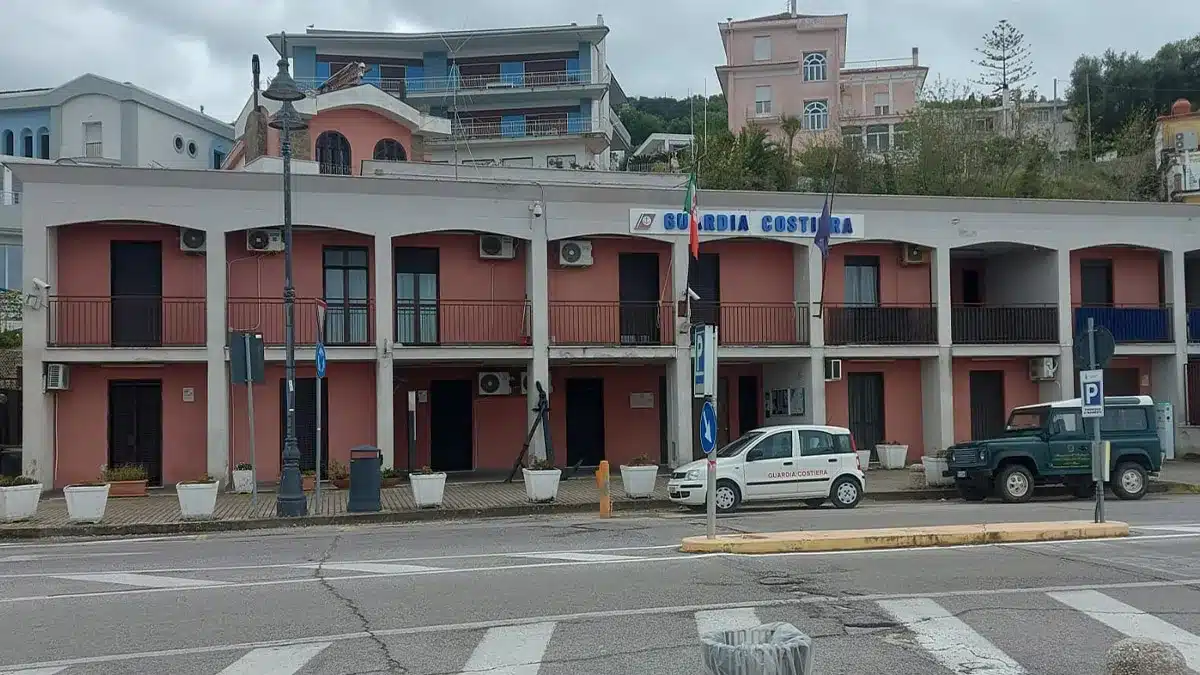 agropoli cambio vertice capitaneria porto 2025
