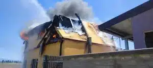 incendio Gromola Capaccio Paestum