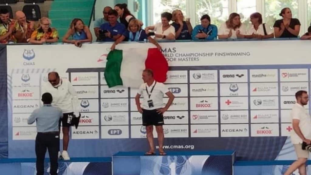 agropoli bruno errico campione nuoto pinnato
