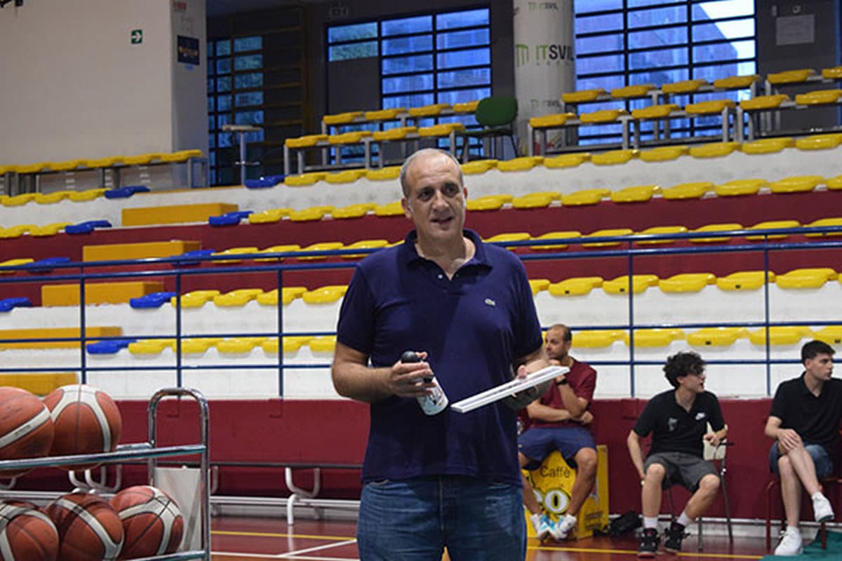 basket hippo salerno