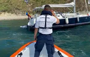 Imbarcazione incagliata Agropoli