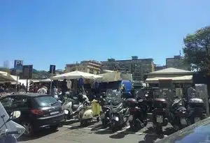 salerno mercato pomeriggio sera raccolta firme