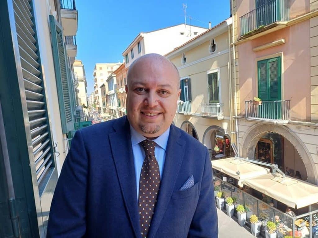 Cava de’ Tirreni, il centrodestra ufficializza la candidatura di Raffaele Giordano: “Serve un rilancio concreto”