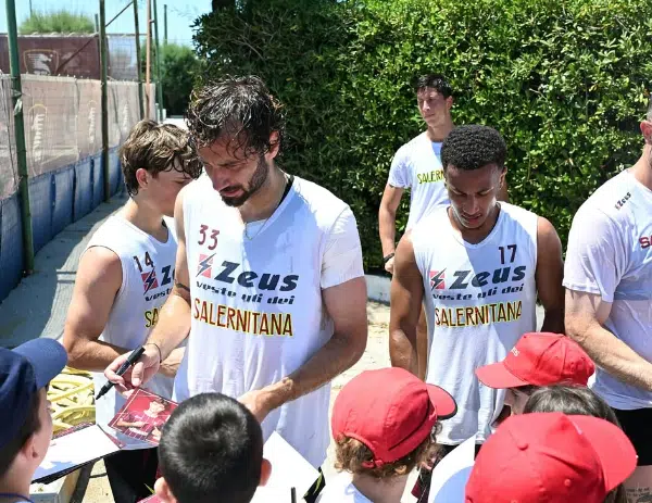 Salernitana allenamento studenti