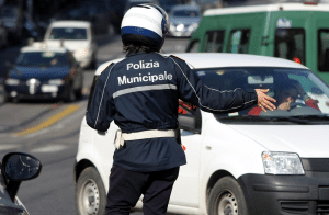 Salerno agenti Polizia