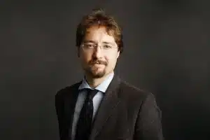 esame-maturita-2025-quinta-traccia-svolgimento