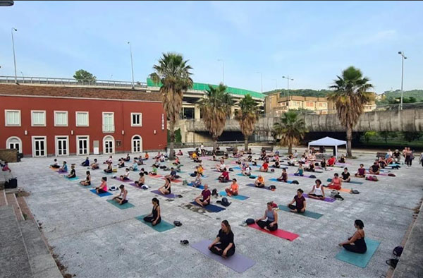 salerno giornata mondiale yoga