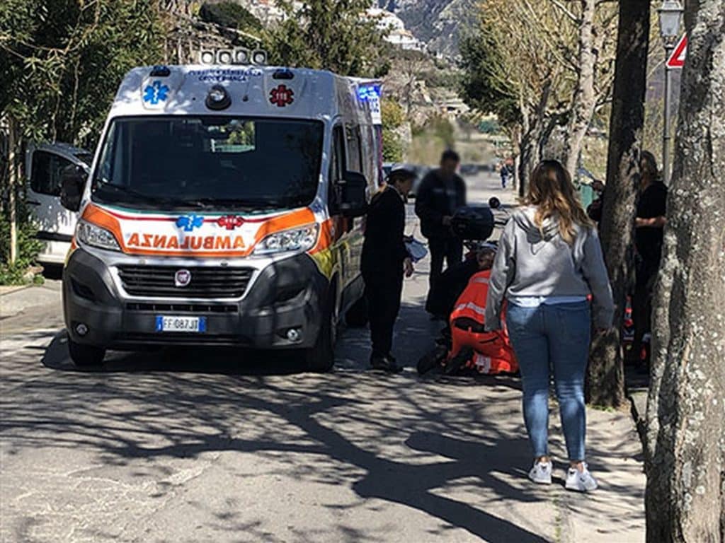 incidente amalfi morto anziano oggi 4 maggio 2025