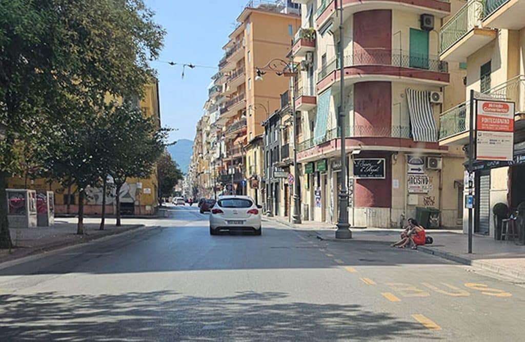 salerno pastena parcheggiatori abusivi sfogo residente