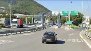 chiusa autostrada cava de tirreni 10 giugno