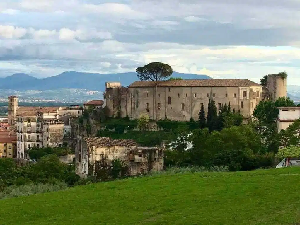 eboli delibera salvare castello colonna