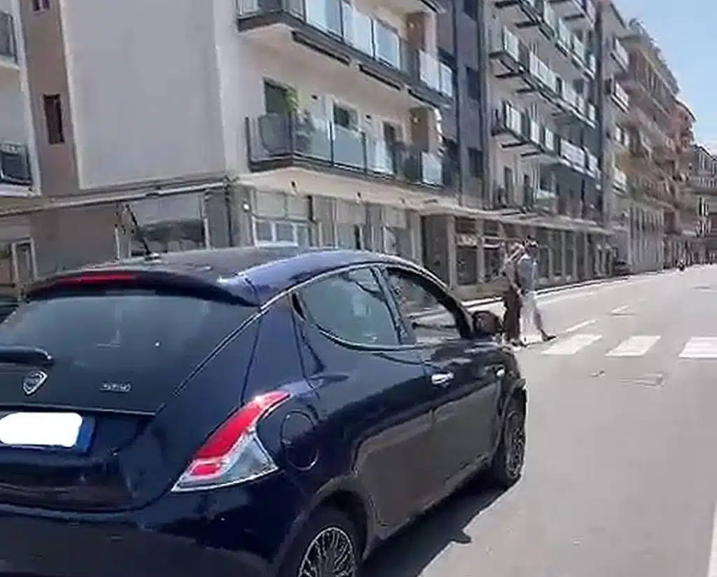 salerno veicoli velocità eccessiva lungomare marconi