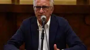sparatoria Salerno commento sindaco vincenzo napoli