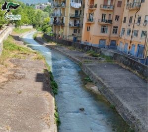 salerno sversamenti abusivi fiume irno denunciato