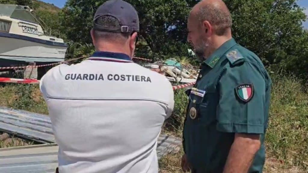 castellabate sequestro cantiere navale violazioni ambientali