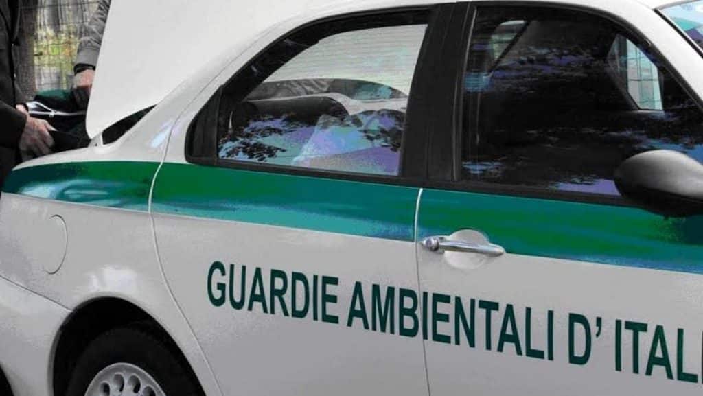 casal velino danneggiata sede guardie ambientali