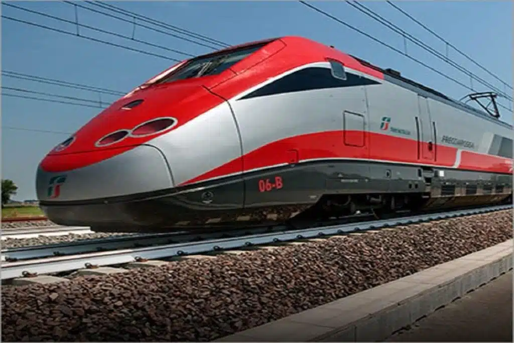 frecciarossa centola milano