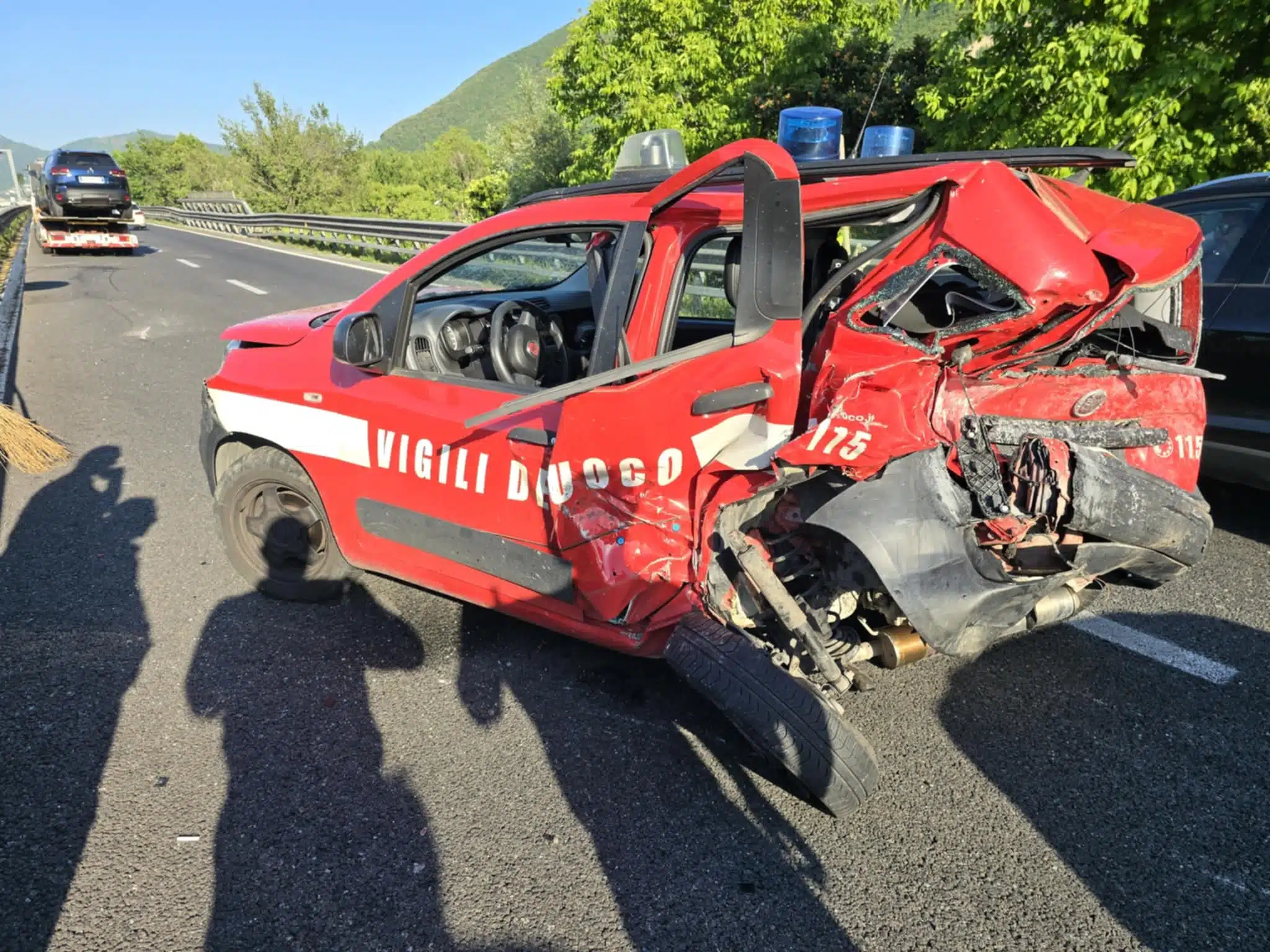 incidente a3 sicignano donna salvata vigile fuoco