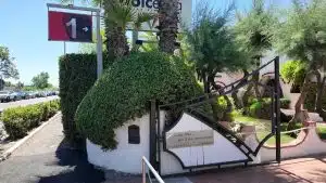 spari discoteca pontecagnano faiano ferito buttafuori fermato aggressore