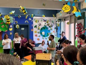 magico mondo api scuola infanzia Comunale Torrione Basso