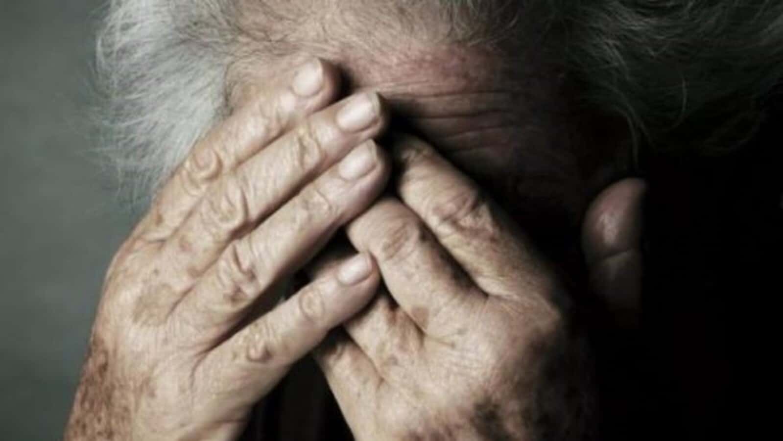 Maiori arrestato picchiato madre