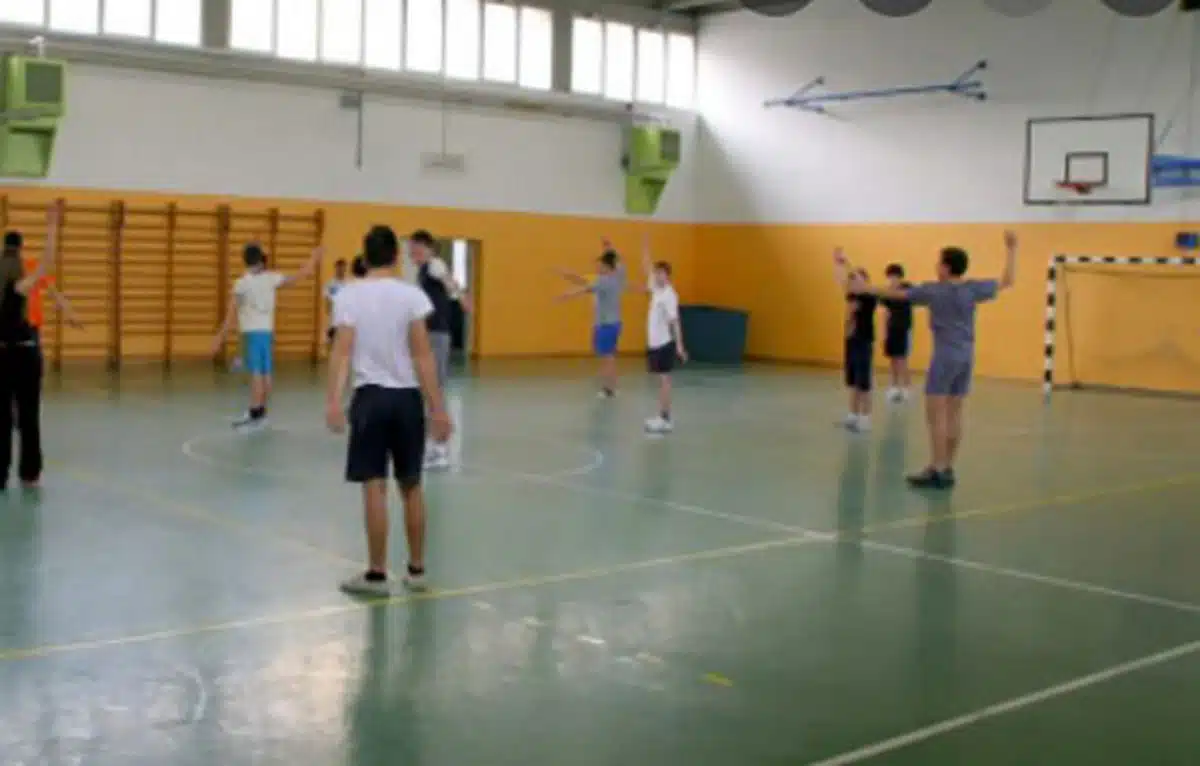 uso palestre scolastiche salerno domande aperte 10 luglio