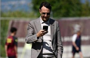 Salernitana in ritiro a Novarello, Iervolino carica la squadra in vista dei play-out