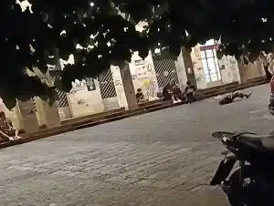 Salerno, degrado in Piazza Sant’Agostino: nuovo episodio riaccende l’allarme sicurezza