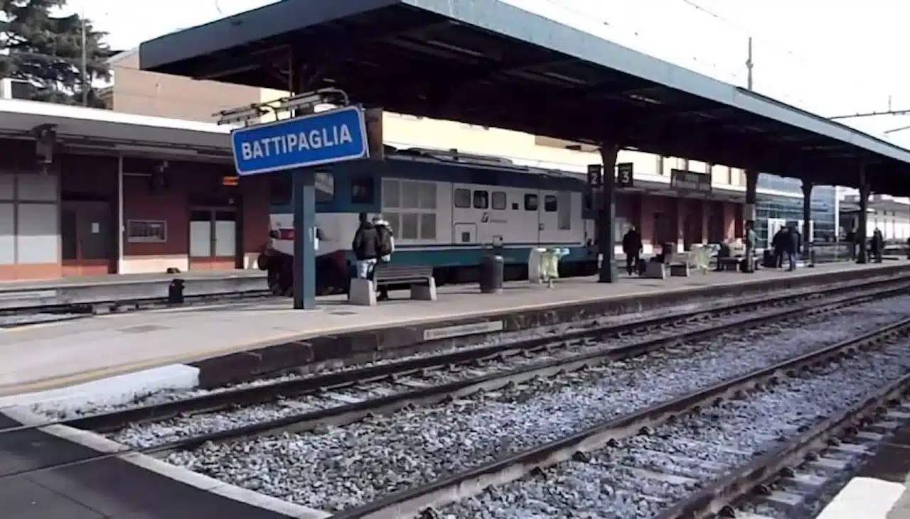 battipaglia morto stazione oggi 27 giugno