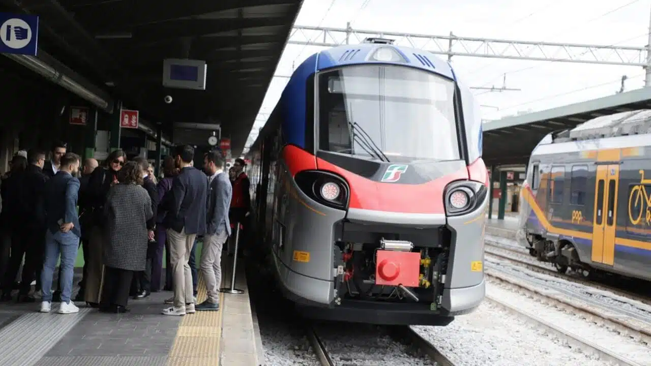 operaio omignano investito treno condanna rete ferroviaria italiana