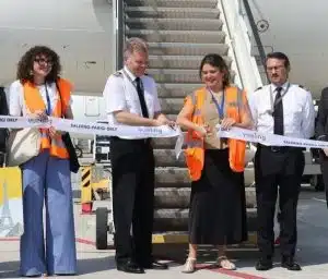 vueling inaugurazione volo diretto salerno-parigi orly