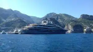 Cristiano Ronaldo Positano yacht