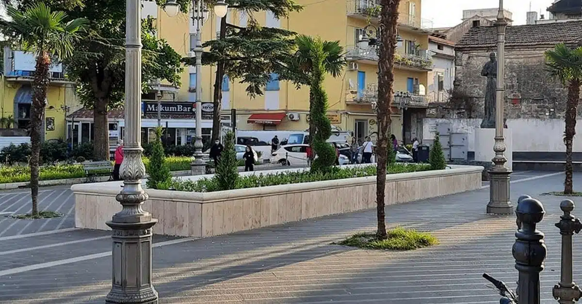 pagani danni piazza sant'alfonso riparazione cittadino