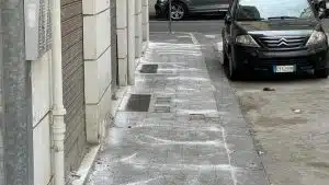 salerno veleno marciapiedi torrione
