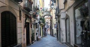 ztl centro storico salerno carenza segnaletica controlli