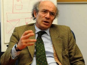 fiducia campania trombetti ex rettore sondaggio piepoli