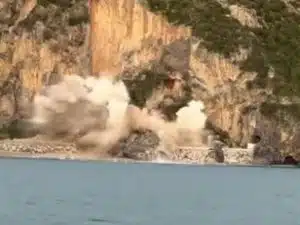 esplosione-falesia-a-camerota-la-fondazione-vassallo-chiede-giustizia-e-condanna-il-silenzio-delle-istituzioni
