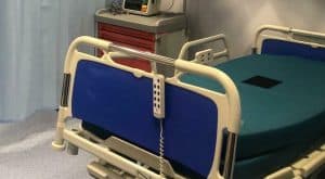 napoli ragazzo interventi scoliosi