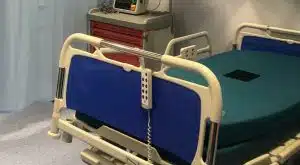 napoli ragazzo interventi scoliosi