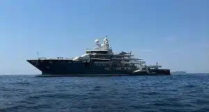 superyacht andromeda positano amalfi