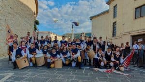 teggiano tamburine sbandieratori stato diano