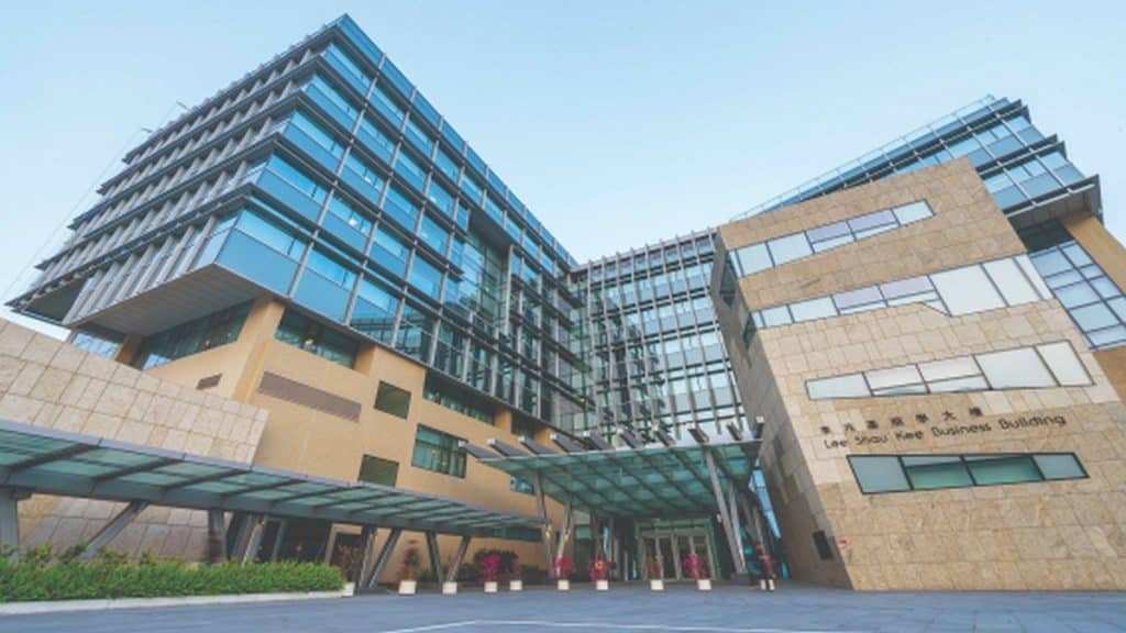capaccio paestum antonino costa più giovane docente hong kong