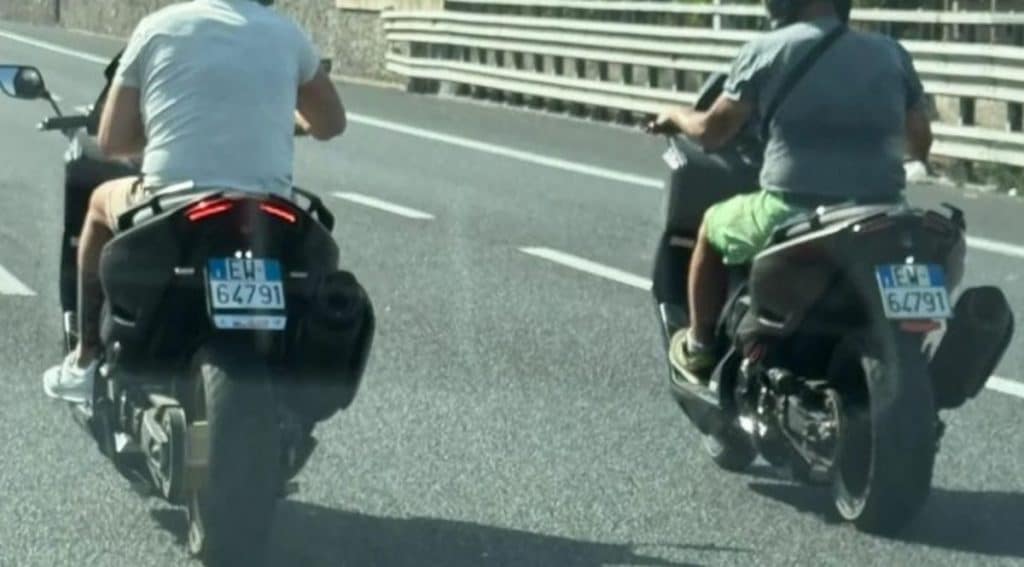 scooter targa uguale a3 angri