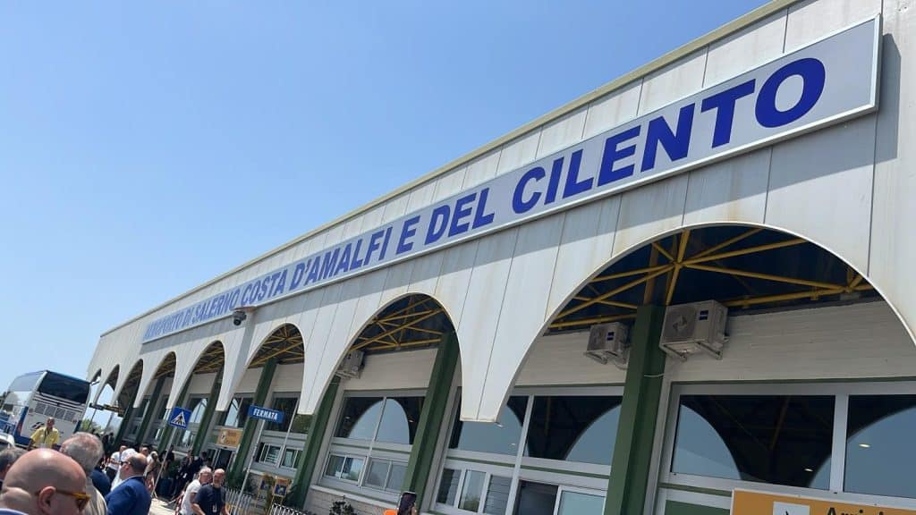 nuova denominazione Aeroporto Salerno